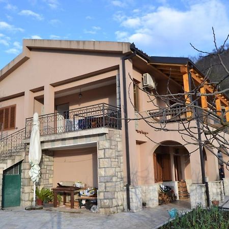 Guest House Radoman Virpazar Kültér fotó