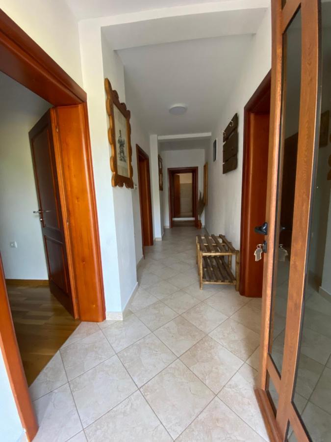 Guest House Radoman Virpazar Kültér fotó
